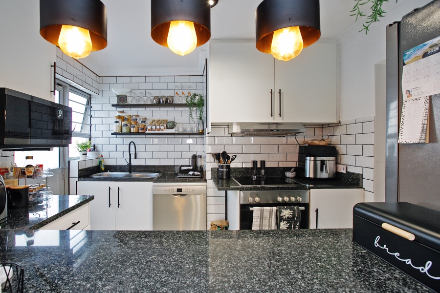 4 Bedroom Property for Sale in Marina Da Gama Western Cape